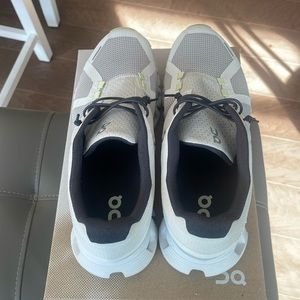 ON cloud 5 Push womens sneaker